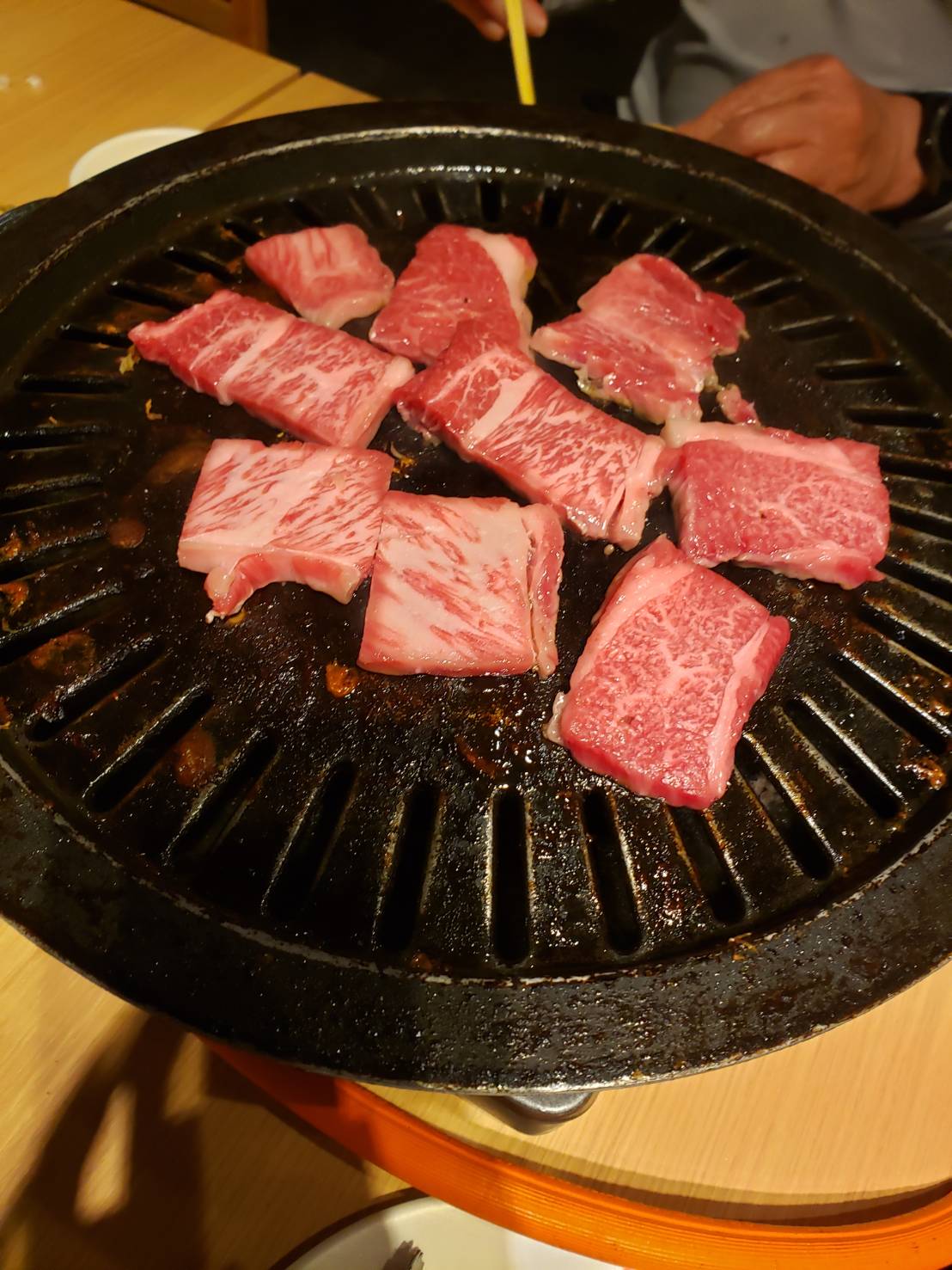 お肉